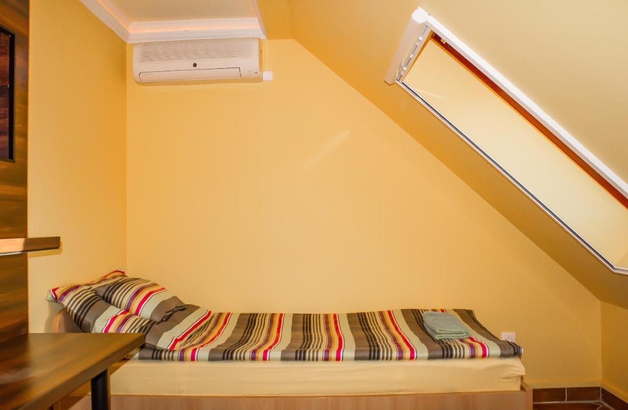 Aparthotel Nexus Vendeghaz Segedín Exteriér fotografie