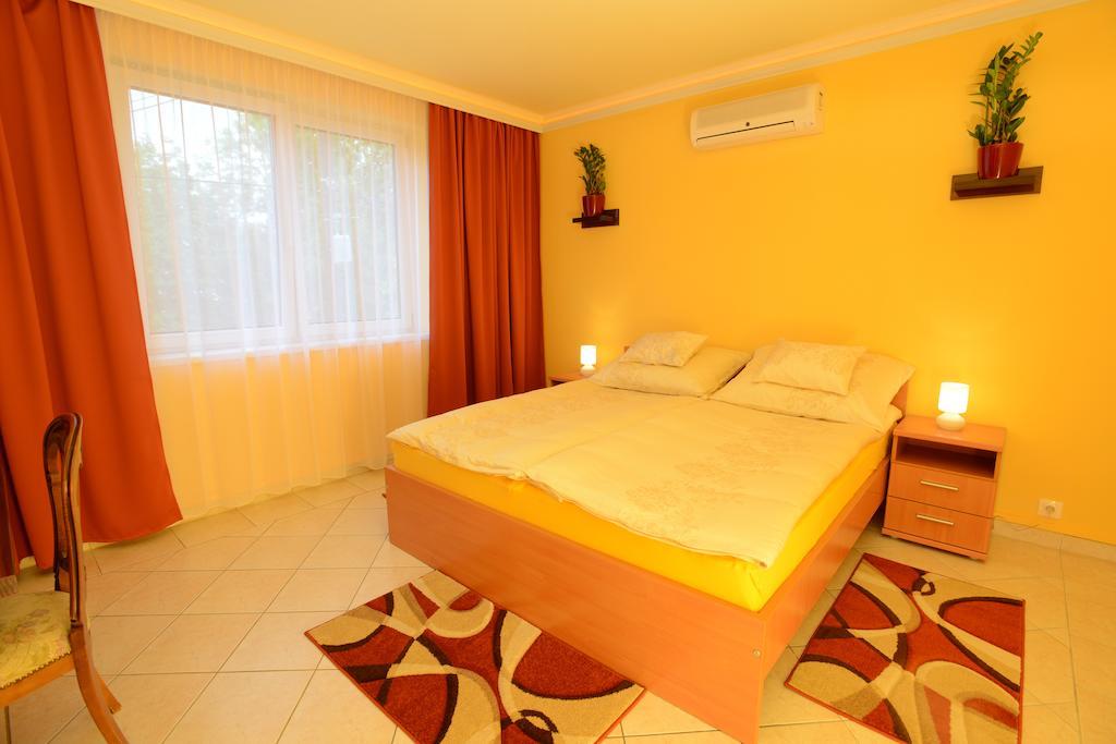 Aparthotel Nexus Vendeghaz Segedín Pokoj fotografie