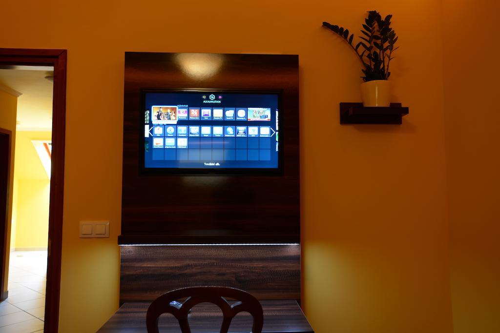 Aparthotel Nexus Vendeghaz Segedín Pokoj fotografie